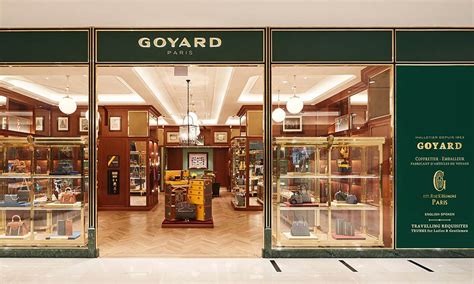 goyard shop in portugal.